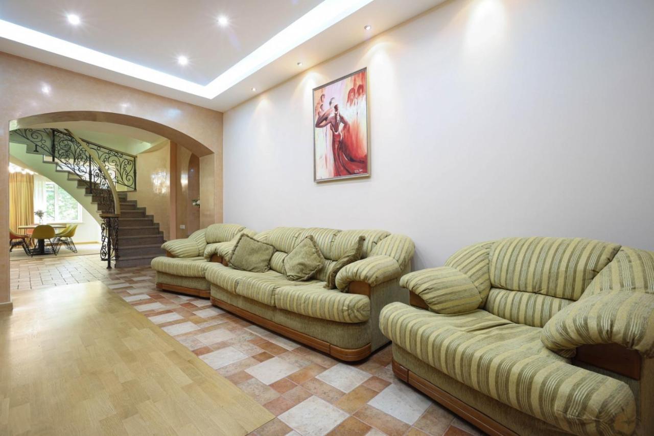 Stay Inn Apart-Hotel On Sayat-Nova Avenue Yerevan Bagian luar foto